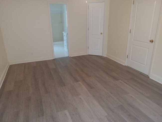 Photo - 5510 Hill Ct