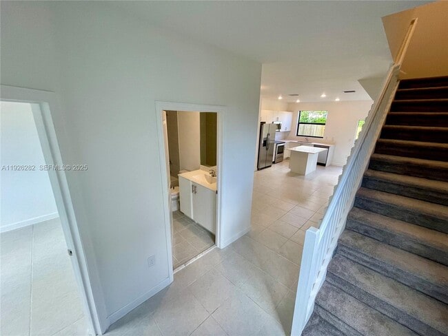 Photo - 20671 NE 7th Pl