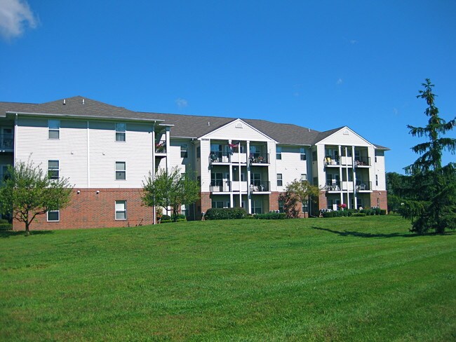 Kearsley Daly Villa Apartments For Rent in Flint, MI