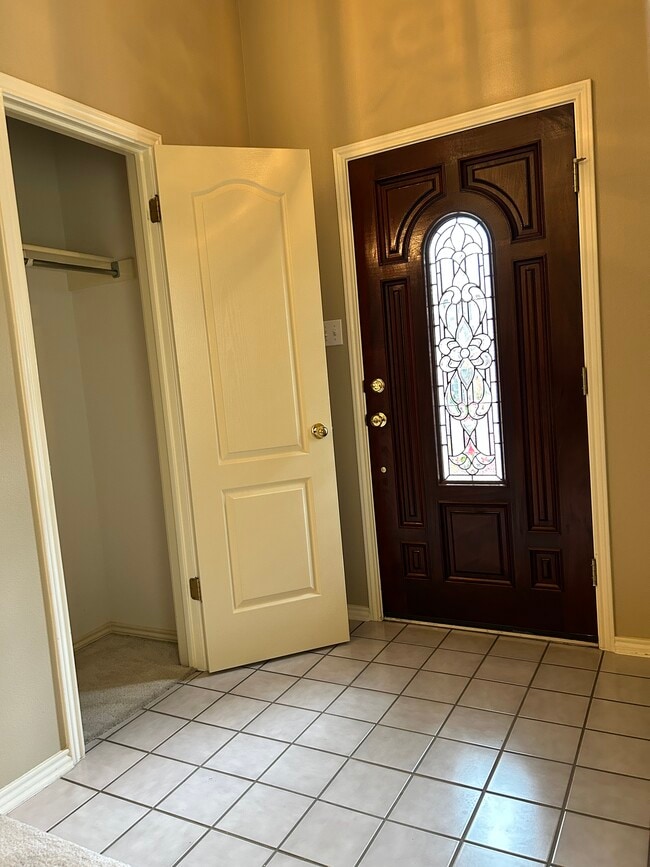 Photo - 5706 Quail Crown