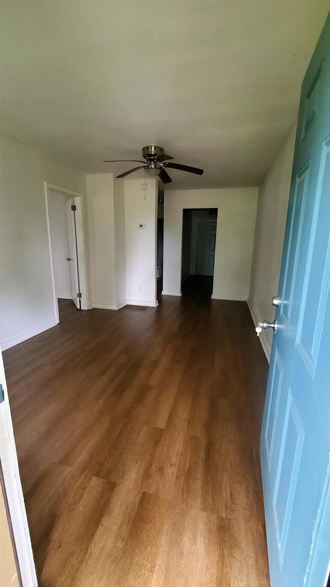 Photo - 543 Okaloosa St