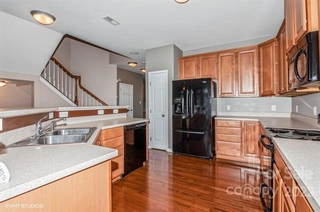 Photo - 7540 Turley Ridge Ln