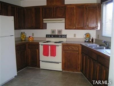 Photo - Spacious 2BR/1BA-Central Location