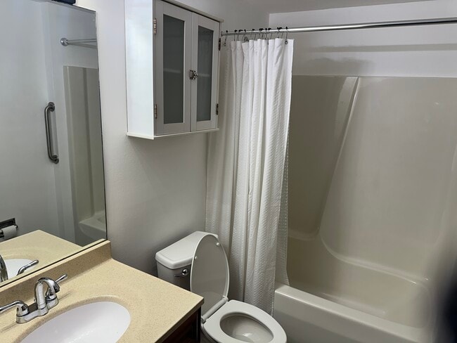 Photo - 2718 Alder Creek Dr S Unit 2