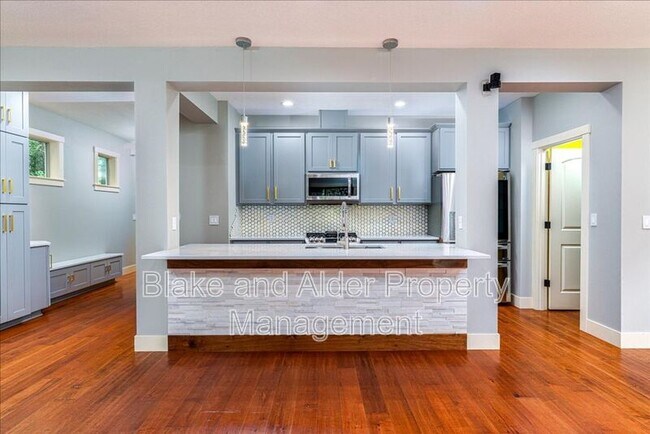 Photo - 7981 SW Kelso Ct