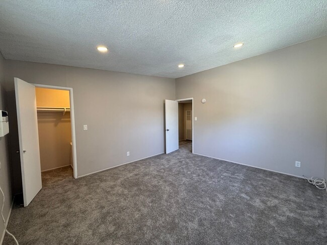 Photo - 104 - Raymond Property Unit 1
