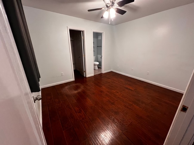 Photo - 6915 W Main St