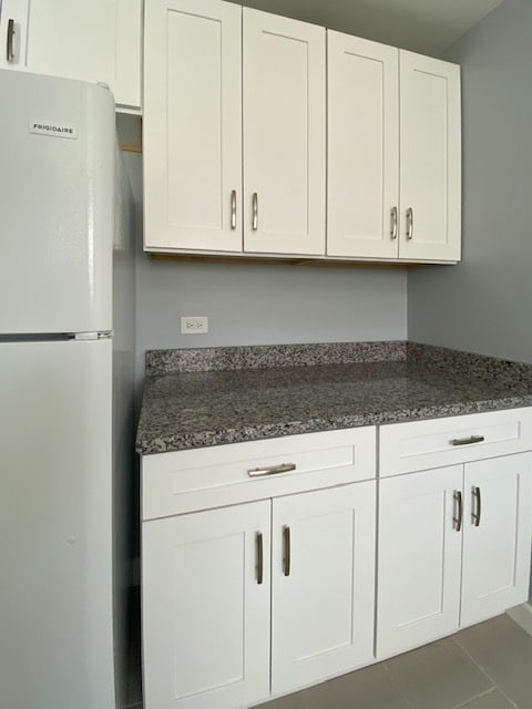 Remodeled Kitchens with granite counter top! - Braeside Apartments