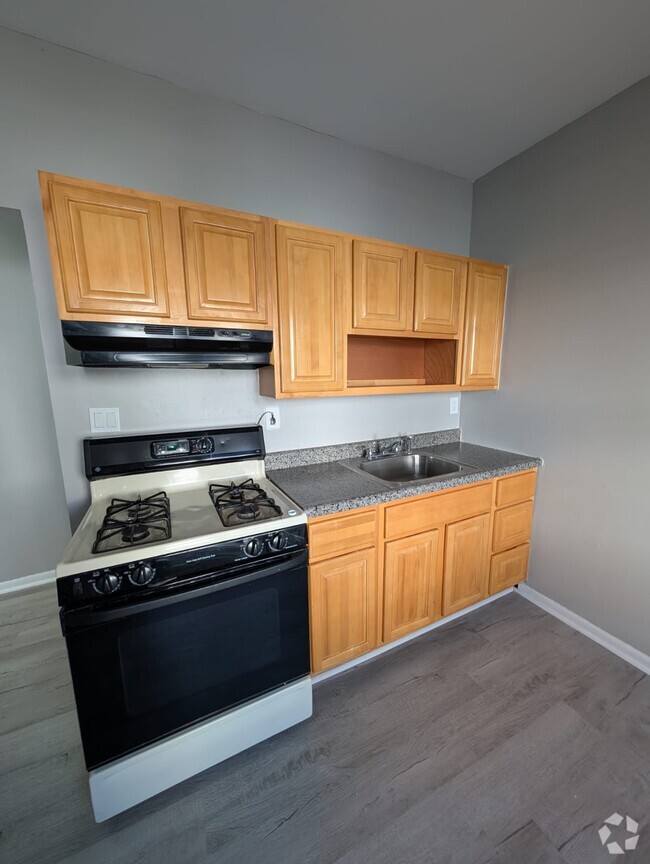 Building Photo - 317 Watson Ave Unit 1 Rental