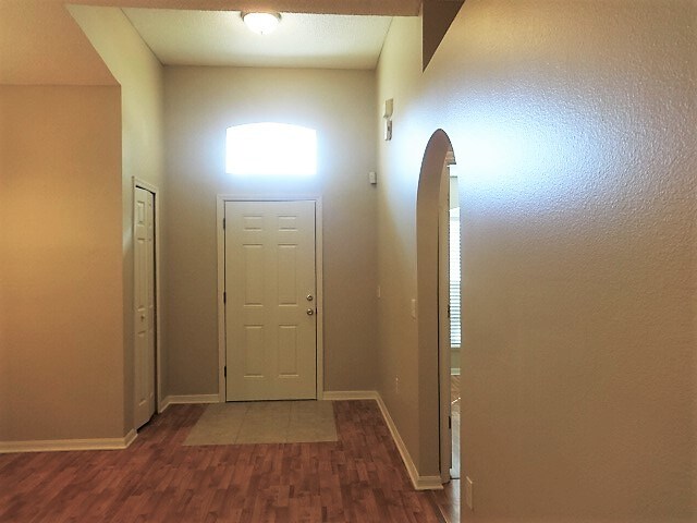 Photo - 11323 Camus Ln