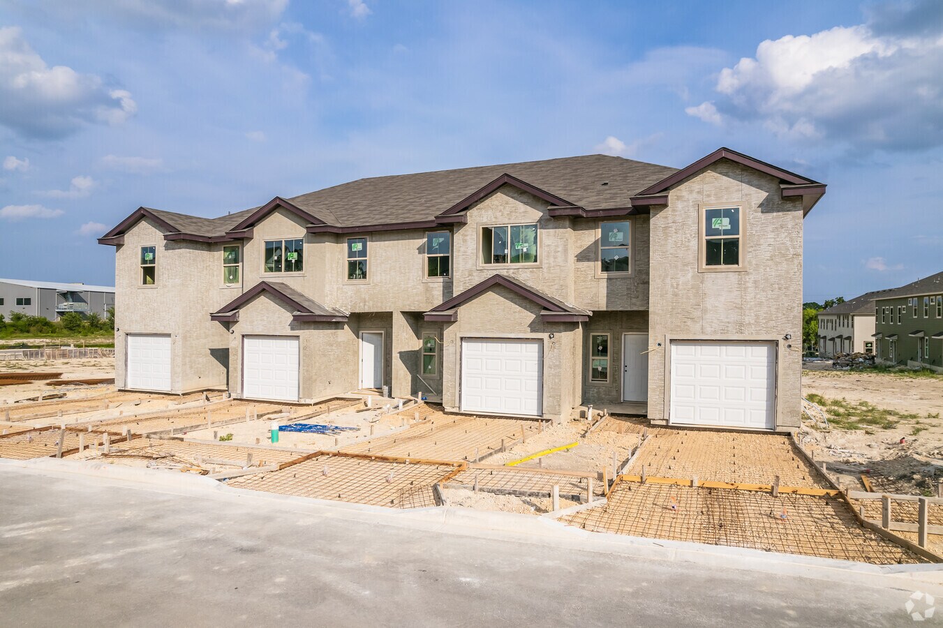 Primary Construction Image - 999 Trumbal Rd