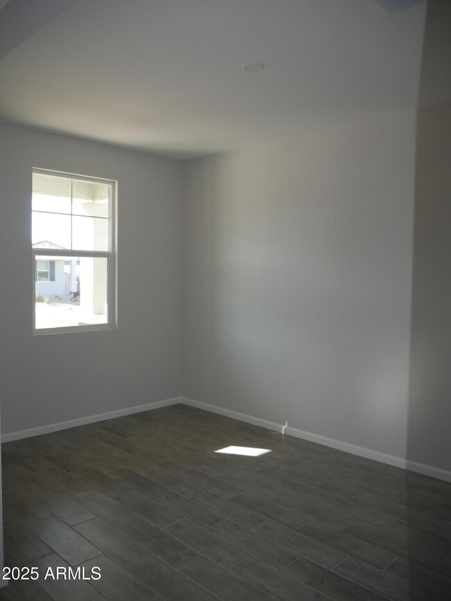 Photo - 18156 W Daley Ln