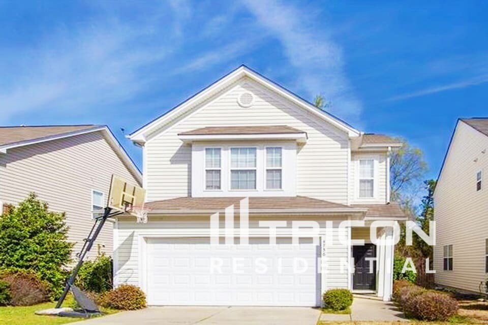 Photo - 4736 Abercromby St