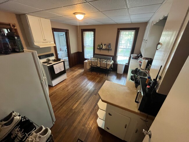 Photo - 410 N State St Unidad 2