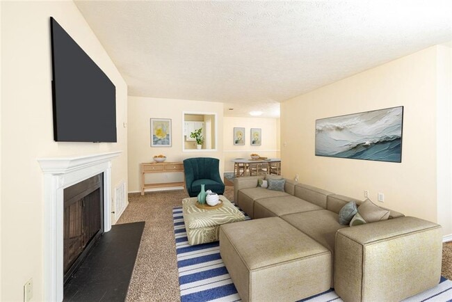 Photo - 910 Augusta Dr