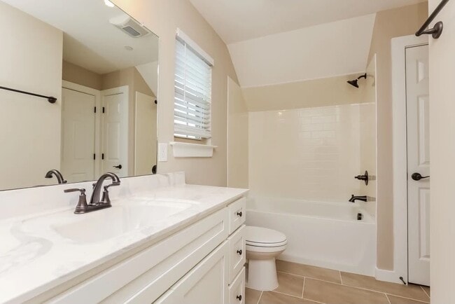 212 Emmett Dr