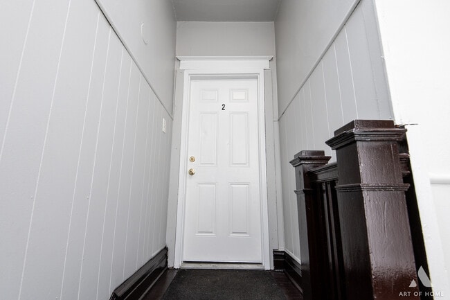 Photo - 1229 E 71st St Unidad 2