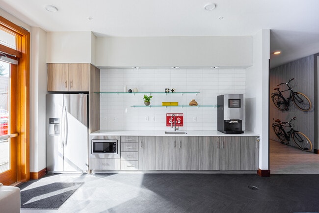 Photo - Forty One 11