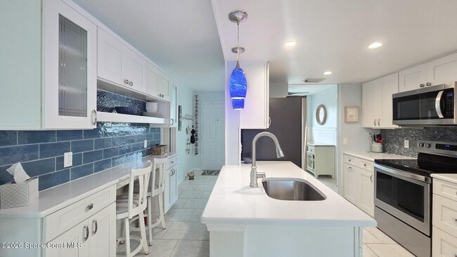 Photo - 608 Beach Park Ln Unit V257