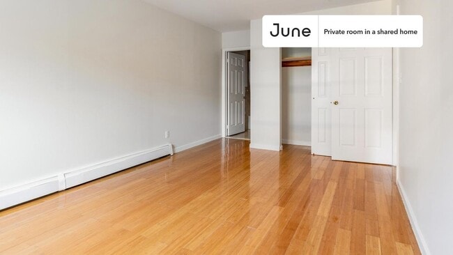 Room in Shared 4 bed/2 bath home in Flatbush