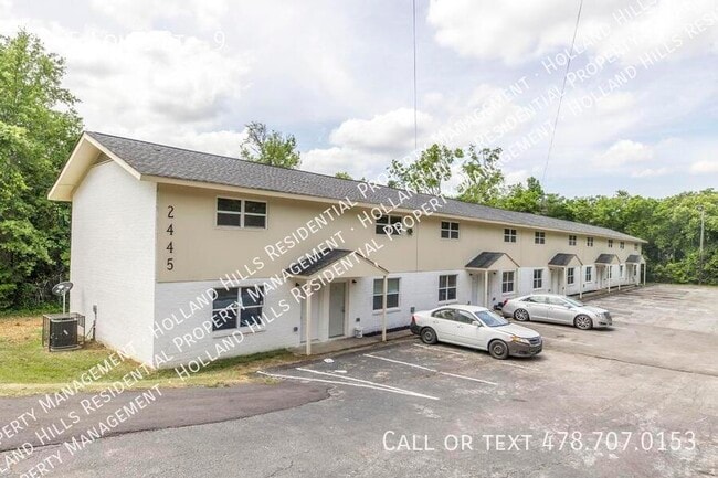 Photo - 2445 Lowe St Apartment Unit 9