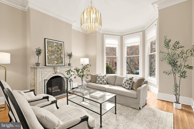 Photo - 1337 Vermont Ave NW