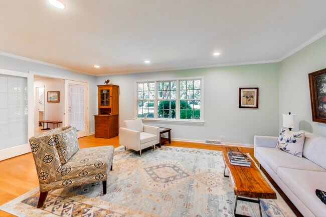 Photo - 21301 N Woodland Ave