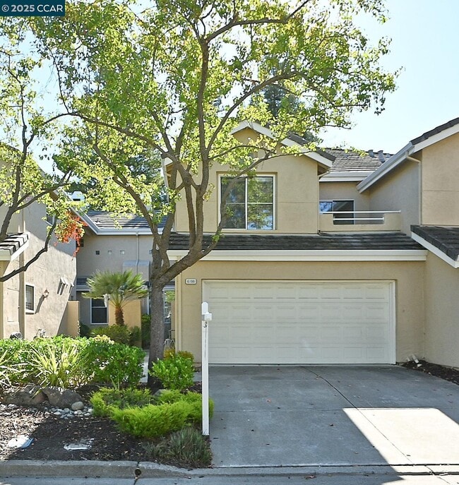 Photo - 6198 Lakeview Cir