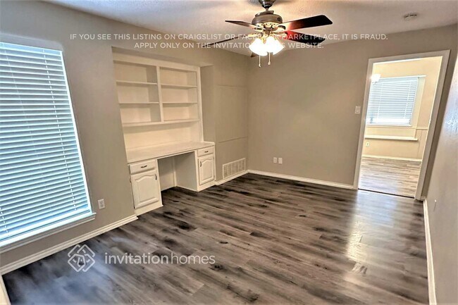Photo - 4510 Lone Oak Dr