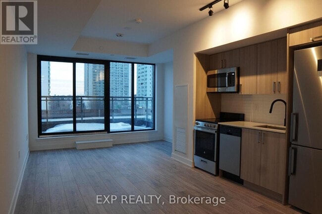 Photo - 758 Dovercourt Rd Unit 408