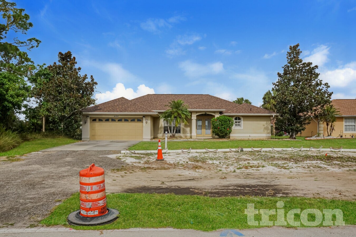 Photo - 4090 W Price Blvd