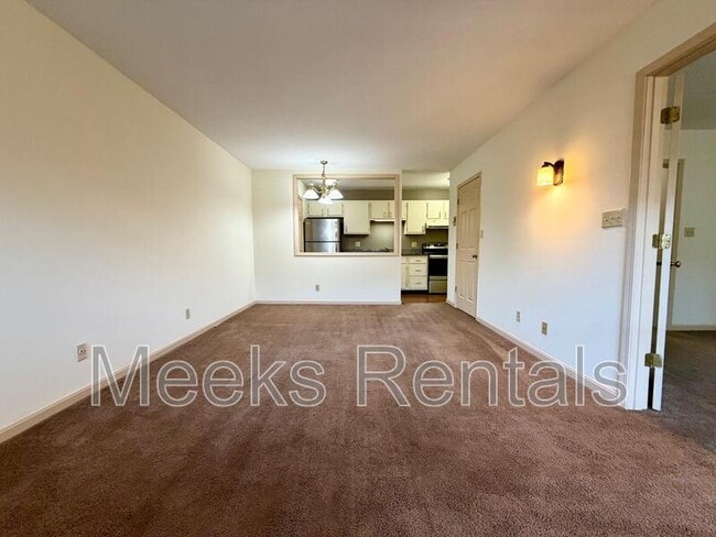 Greentree Apartments - Greentree Building
