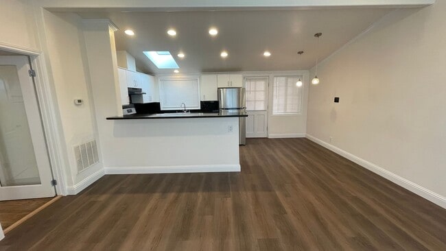 Photo - Beautiful 3 bedroom 2 bathroom home, updated kitchen & baths plus 1 car garage!