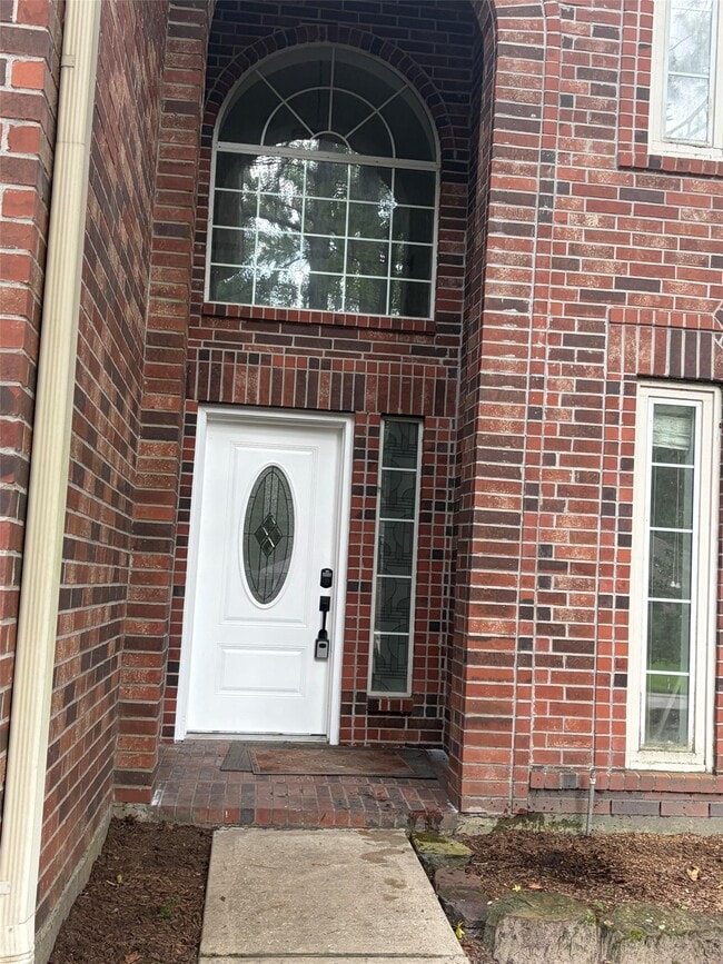 Photo - 22 E Sterling Pond Cir