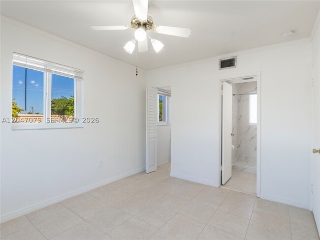 Photo - 3360 SW 6th St Unit Top