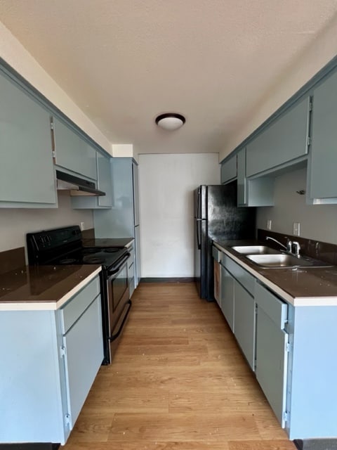Photo - 3322 Lombard Ave