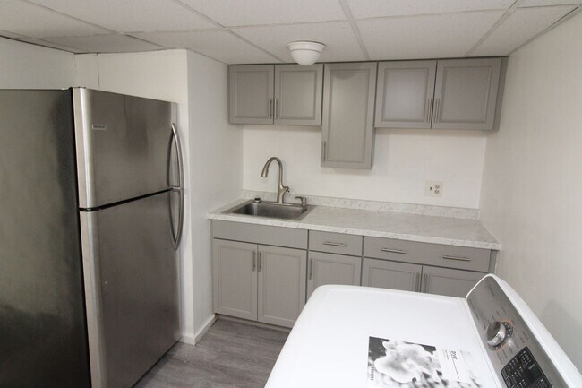 Photo - 546 Main St Unit 1