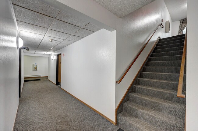 Cedar Acres Apartments