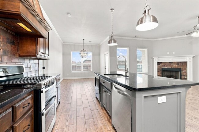 5505 Painted Pony Rd