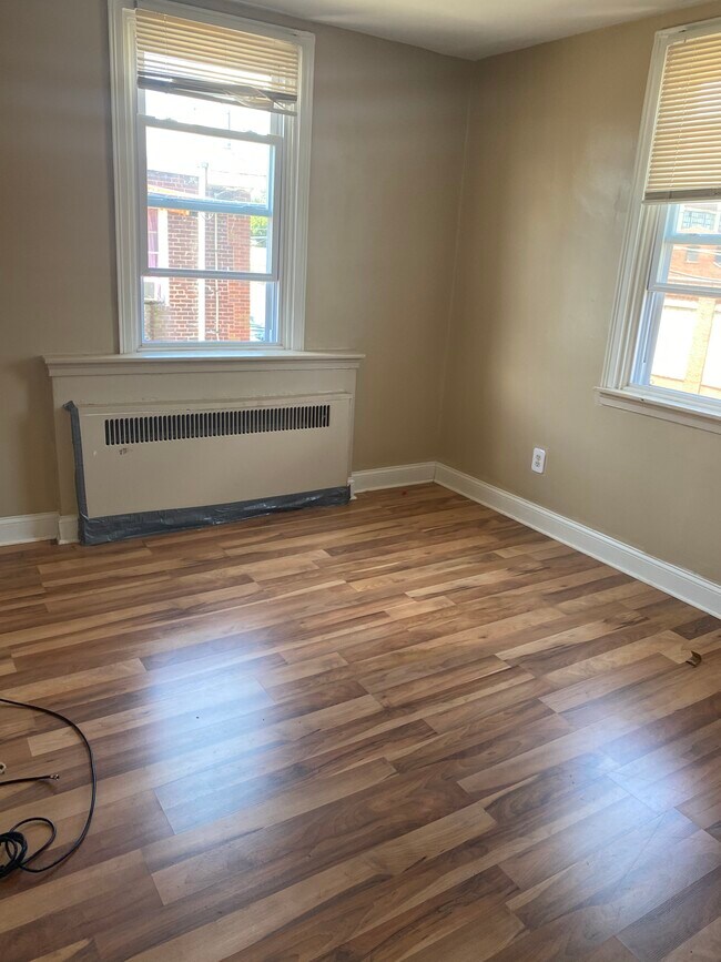 Photo - 4654 Penhurst St Unit Apt 2