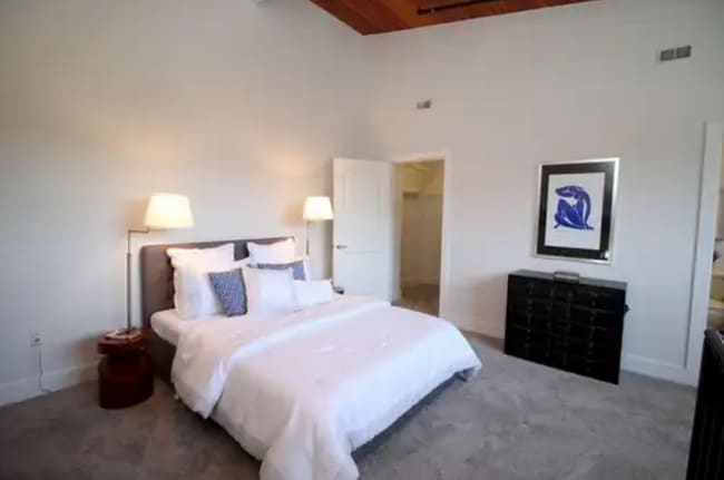 Photo - 4 Powder Mill Sq Unit 106