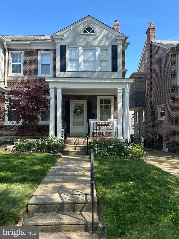 Photo - 1416 N Grant Ave House
