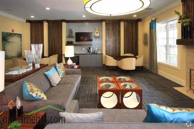 Casa club - Clairmont at Hillandale