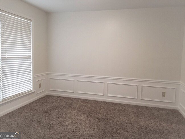 Photo - 500 Alstonefield Dr