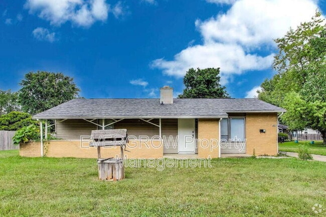 Building Photo - 546 Mooreland Dr Rental