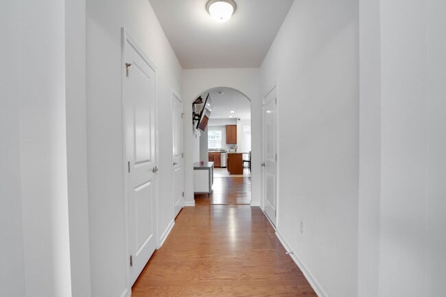 Photo - 8992 Ringview Dr