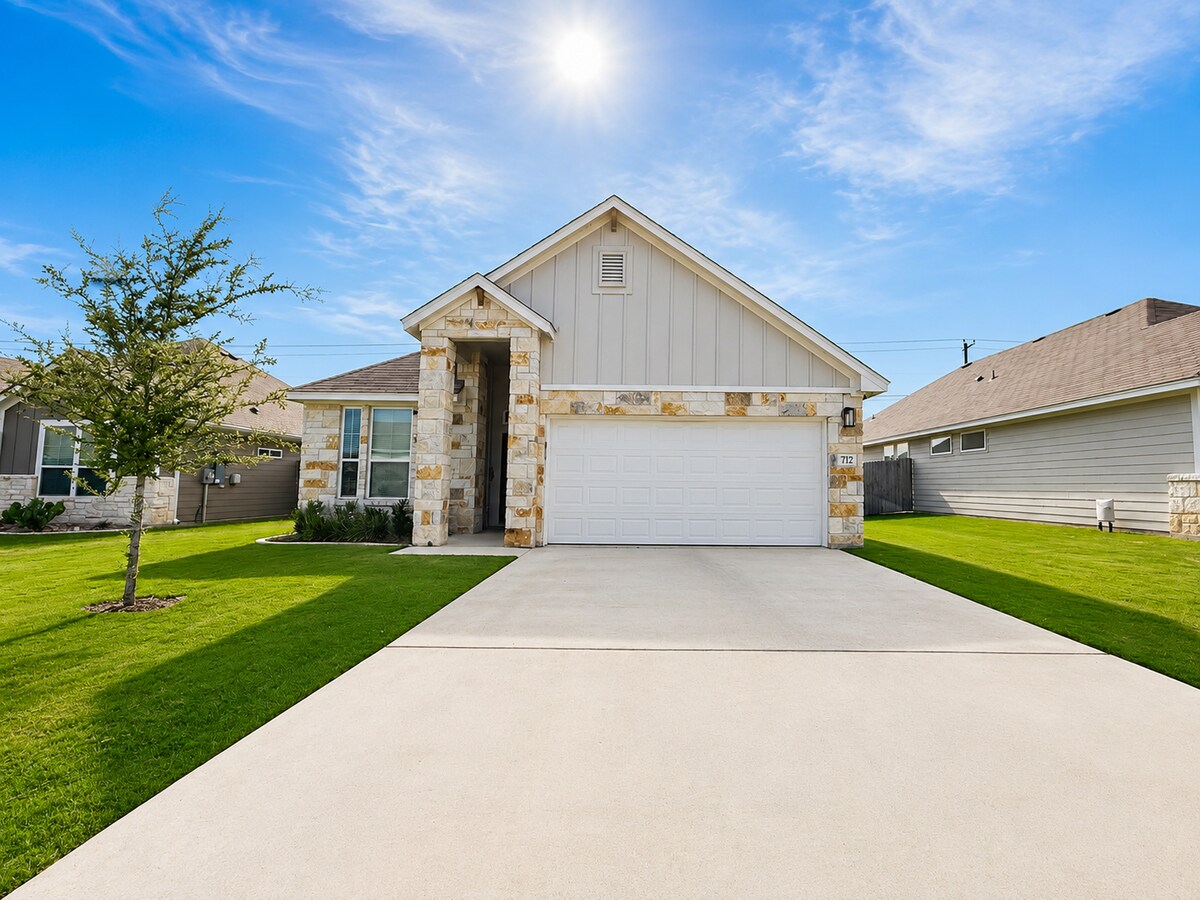 Photo - 712 Ashberry Dr