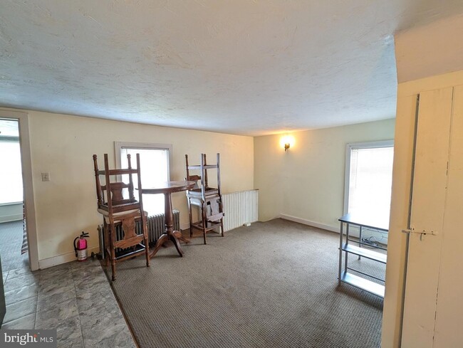 Photo - 115 Chambersburg St