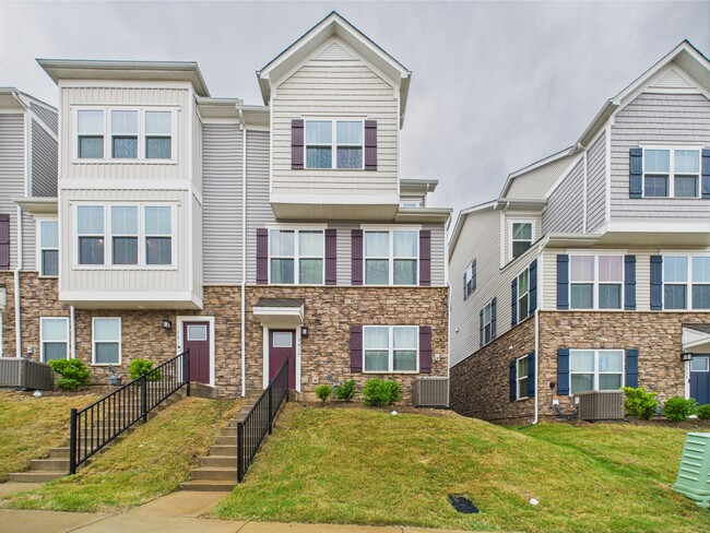 Photo - 1416 Bridgeford Dr NW Casa Adosada