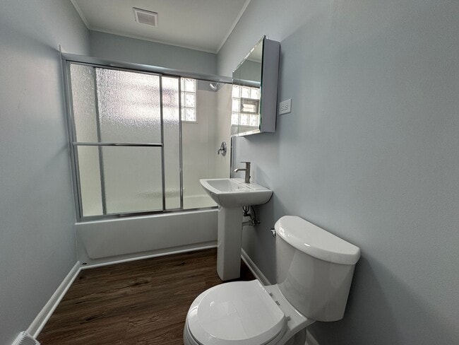 Photo - 4429 N Neenah Ave